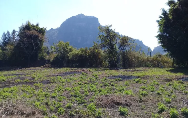 Terreno en Venta en Huachinantitla, Tepoztlán.