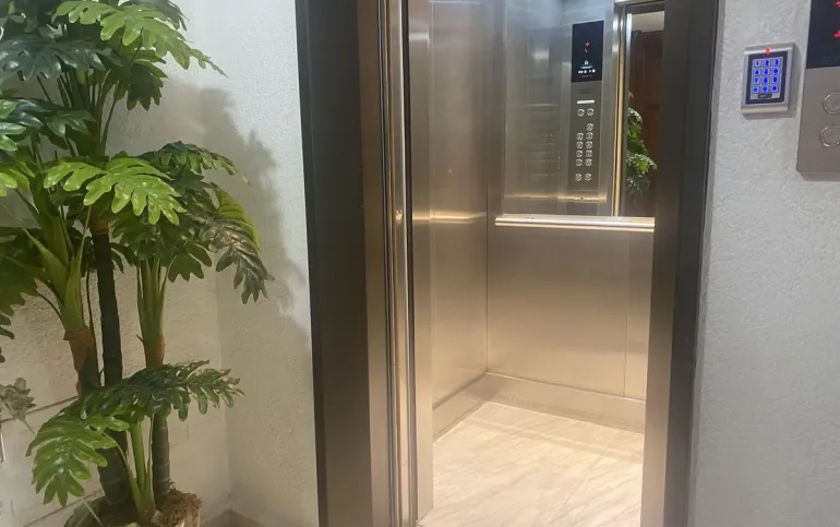 Amplio iluminado y tranquilo departamento en venta