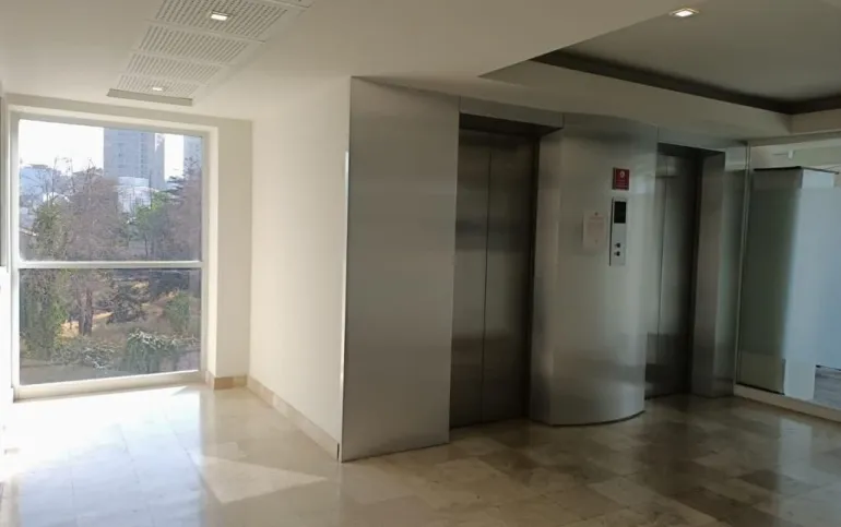 OFICINA EN VENTA EN LA CITÉ