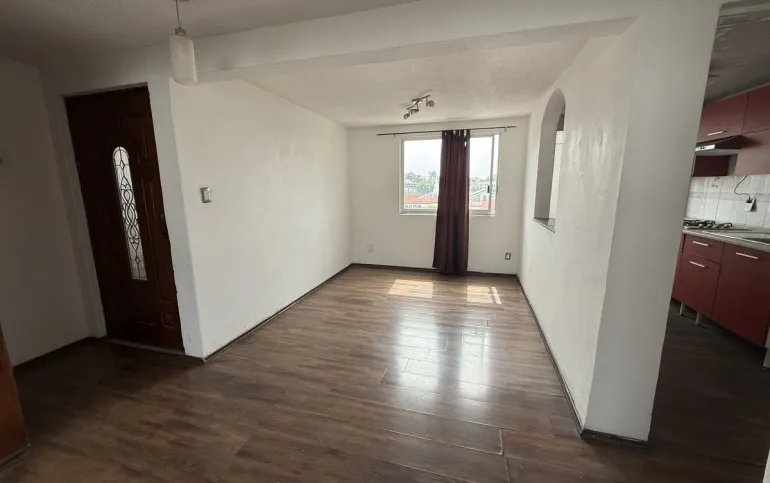 Venta de Departamento en Conjunto Habitacional Izcalli San Mateo