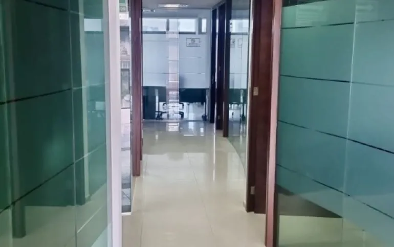 OFICINA AMUEBLADA EN HIPÓDROMO CONDESA