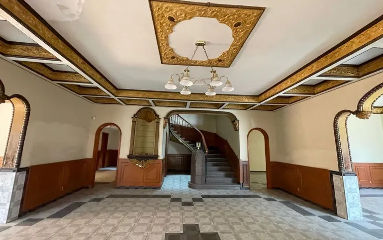 Venta Bonita casa en la Col. Industrial