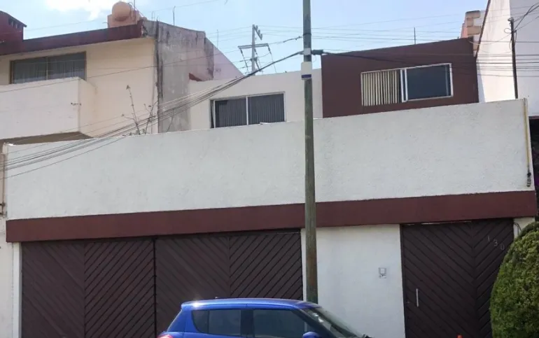 CASA EN VENTA EN LOMAS DE AXOMIATLA