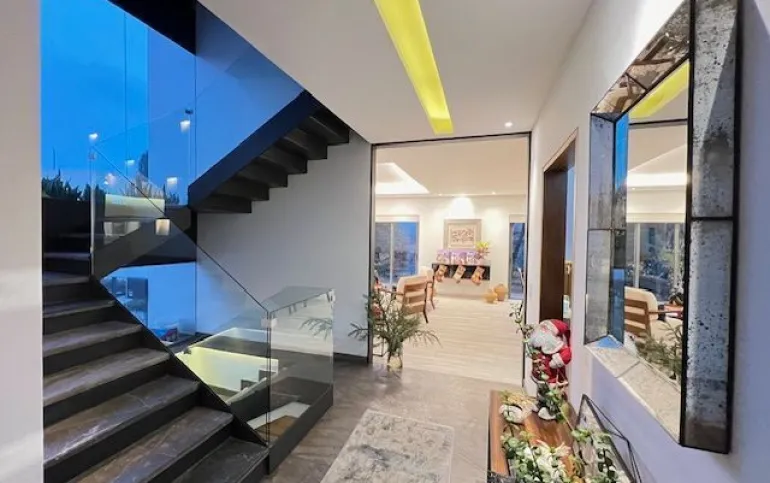 GRAN OPORTUNIDAD DE CASA EN VENTA  en LOMAS DE VISTA HERMOSA