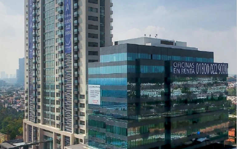 Se Renta Oficina de 1,873mt2 en Edificio Diamante Zapopan, Jalisco.