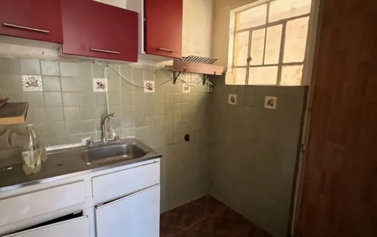 DEPARTAMENTO MUY CENTRICO EN COLONIA ALGARIN