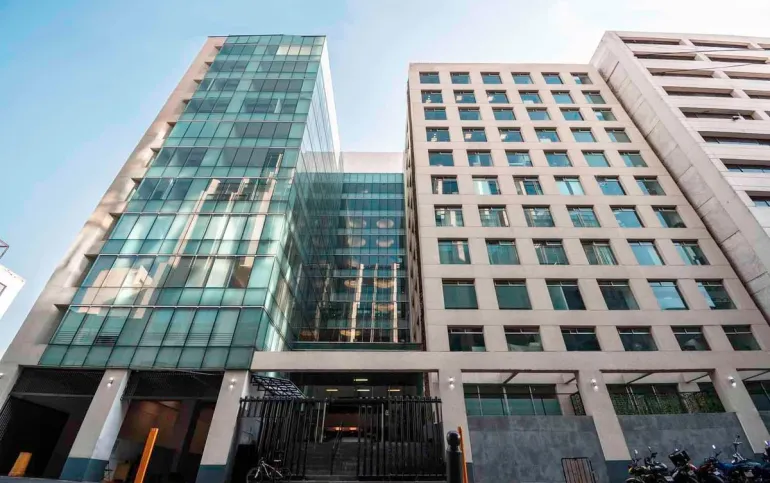 Renta Edificio Precio $450.00 m2