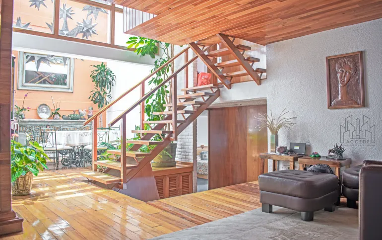 Casa en fraccionamiento residencial Acoxpa