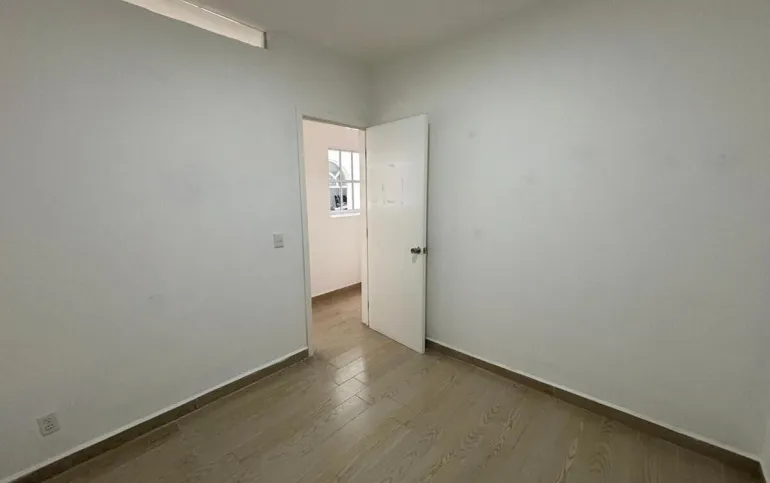 Oficina o consultorio en renta, Roma Sur