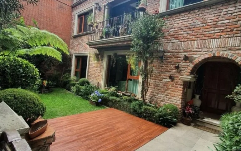 Preciosa casa en condominio en Pedregal oportunidad