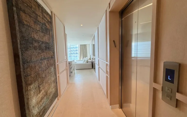 ¡Vive Frente Al Mar Caribe! Departamento de Lujo en SLS Ocean Beach Residences