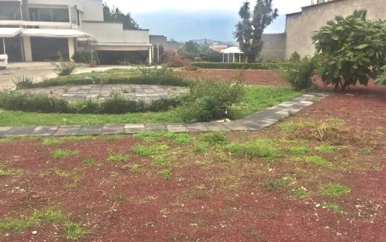 TERRENO EN VENTA EN LOMAS DE CHAPULTEPEC PARA CONSTRUIR 2 CASAS