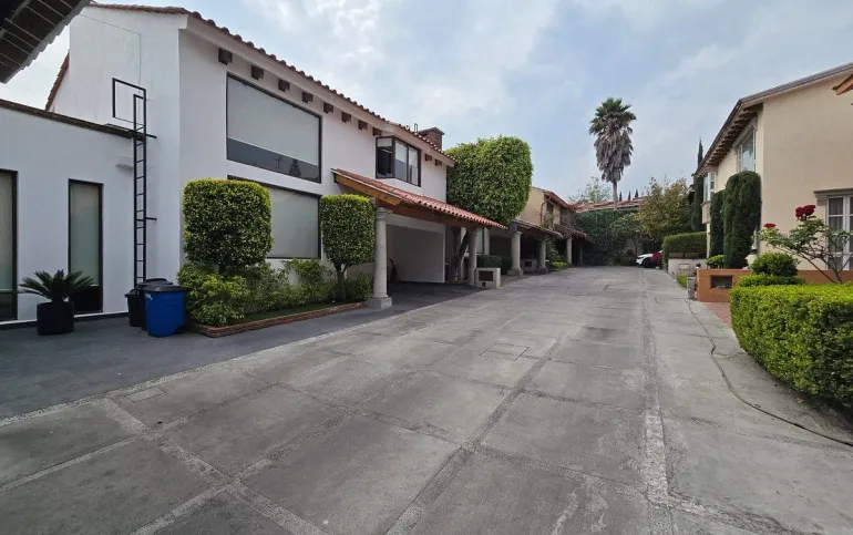 Estupenda Casa Venta en CH en SAN JERONIMO LIDICE