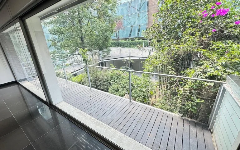 Exclusivo Departamento en Venta – Tres Picos