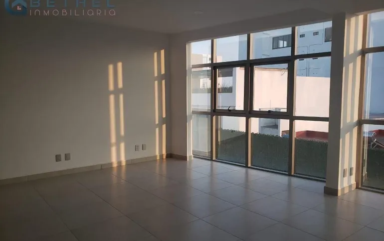 Departamento en Renta en Barrio Real $18000