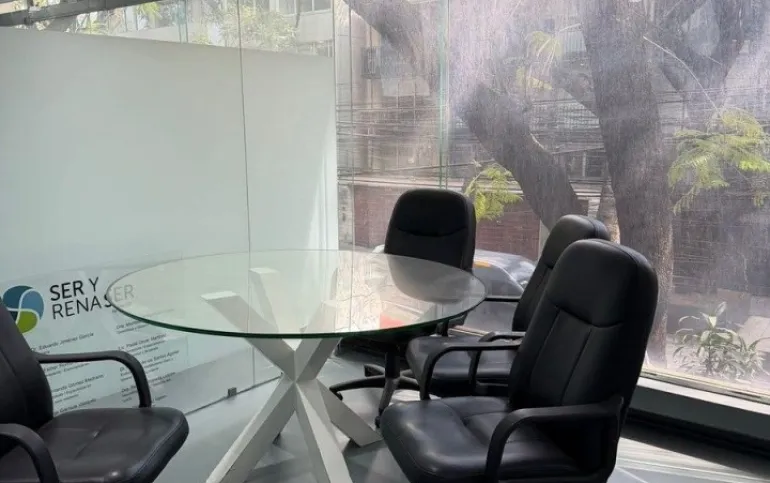 EXCELENTE OFICINA EN POLANCO