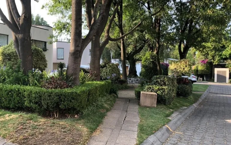 CASA EN EL CENTRO DE TLALPAN