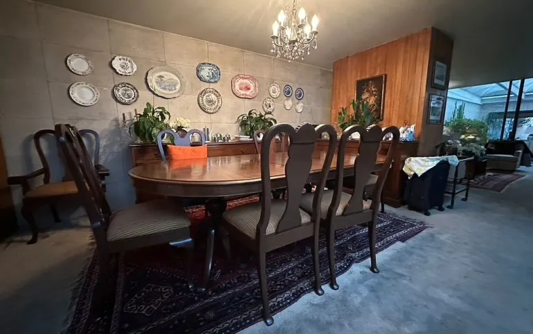 Oportunidad para hacer esta casa a tu gusto, en la del Valle sur !