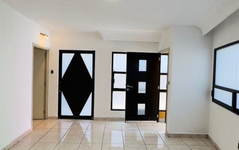 Amplio departamento en Venta con excelente ubicación.