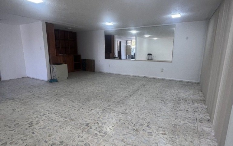 RENTA DE OFICINA EN JARDIN BALBUENA