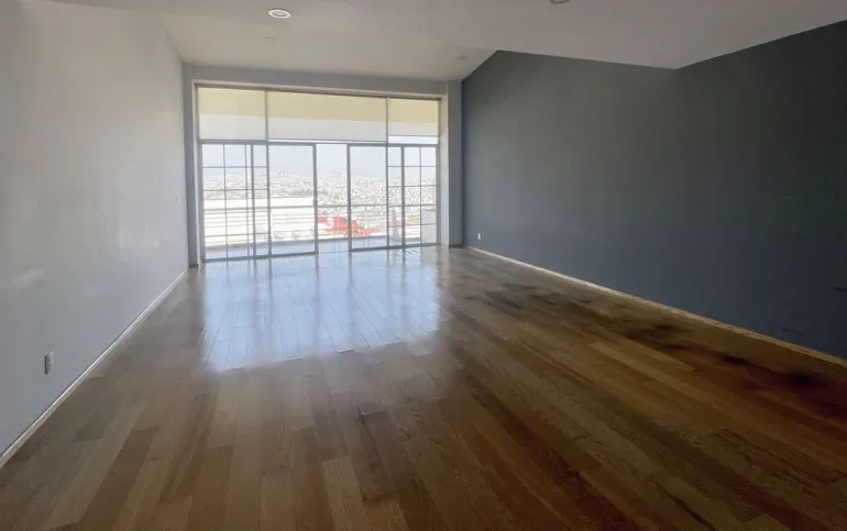 Excelente PH en Renta en Lomas del Río