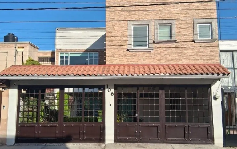 Vendo casa remodelada en Boulevares $8,000,000.