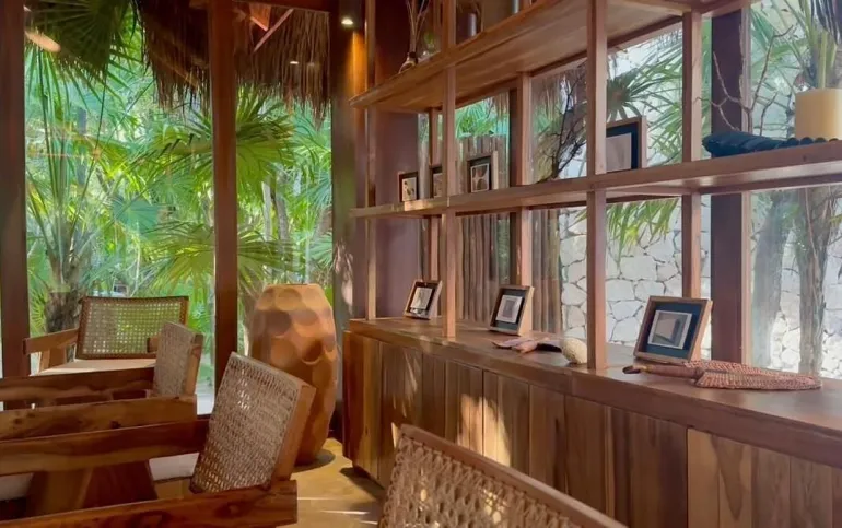 Casa Xiknal en Venta Villa Autosustentable Frente al Mar, Tulum