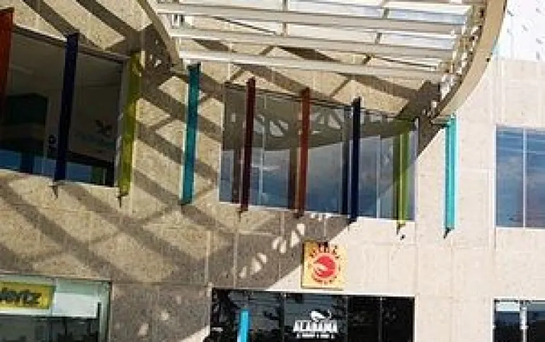 LOCAL COMERCIAL EN RENTA