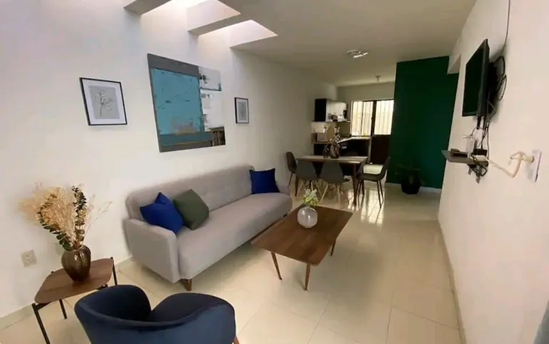 HABITACIONES  AMUEBLADAS PRIVANZA LOS NARANJOS