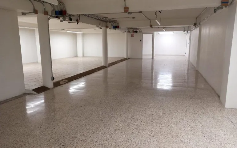 Local comercial en Tlalnepantla con 449.63 m² en planta baja