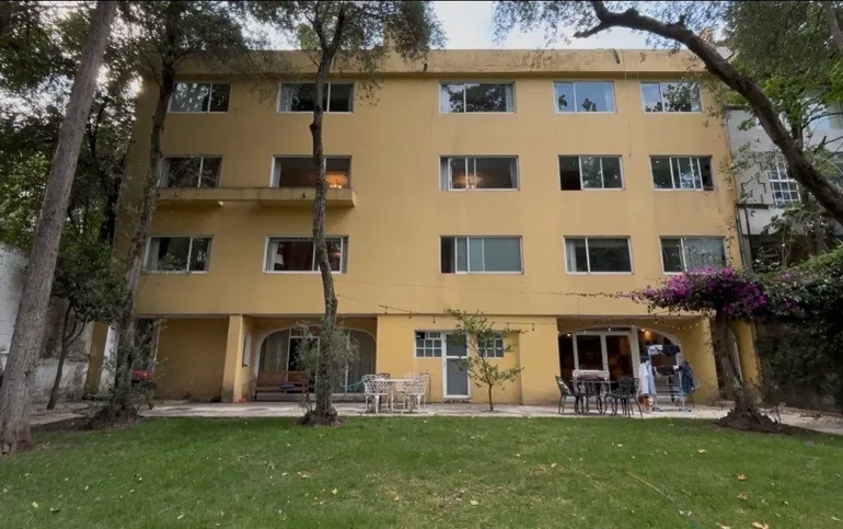 OPORTUNIDAD : CASA EN VENTA  EN LA HERRADURA