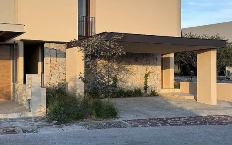 Estrena increíble  casa de autor en Altozano, Querétaro