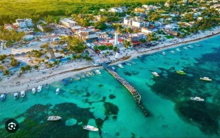 Departamento en venta, en Puerto Morelos, Quintana Roo.
