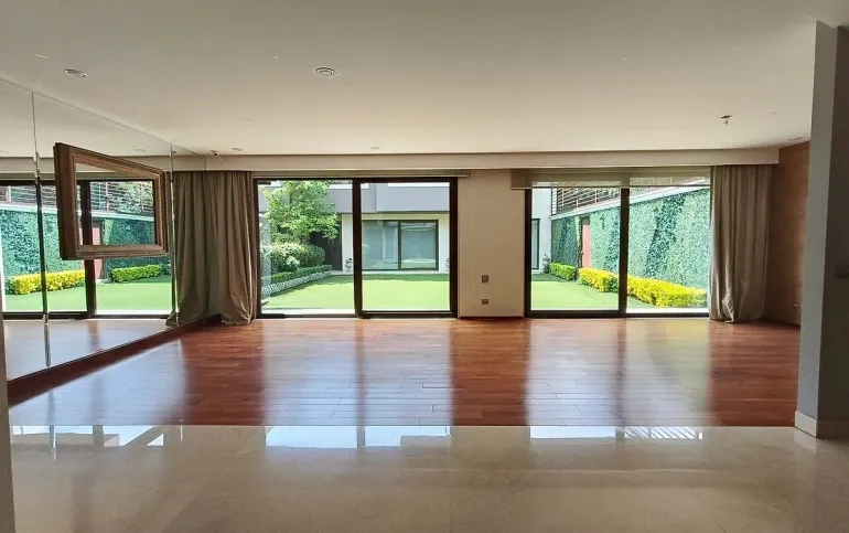 Estupenda Casa en Condominio en Venta Lomas de Tecamachalco