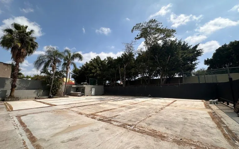 Terreno en renta en Av. Gustavo Díaz Ordaz en Cuernavaca Morelos