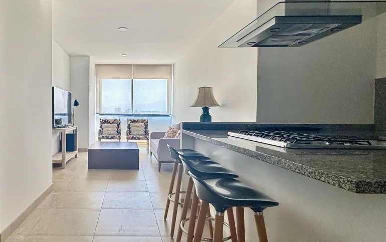 DEPARTAMENTO AMUEBLADO - RENTA - POLÁREA, TORRE SINGAPUR
