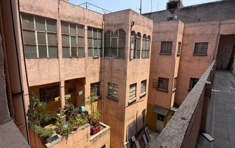Se vende edif en la  col  vista alegre