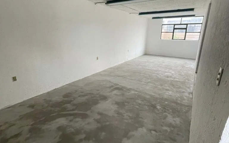 SE RENTA BODEGA EN LEYES DE REFORMA 3RA SECCIÓN, IZTAPALAPA.