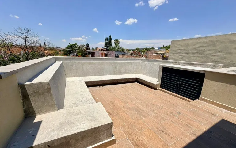 CASA NUEVA EN EL CENTRO DE SAN MIGUEL ALLENDE