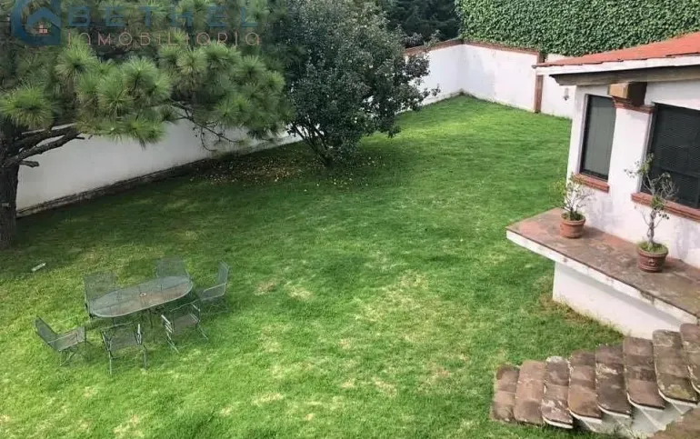 Residencia en Venta en Club Valle Escondido $21,900,000.