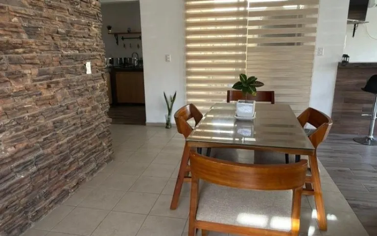 SE RENTA CASA EN LA RIOJA, AGUASCALIENTES.