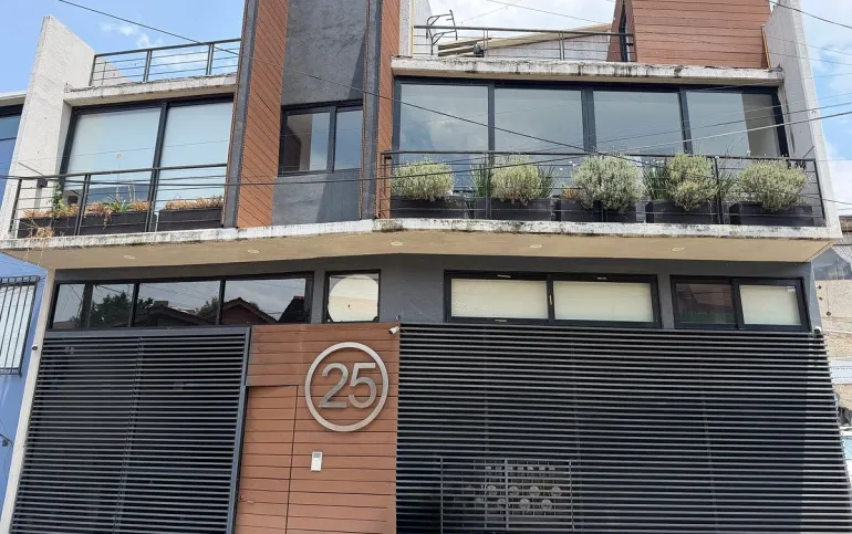 RENTA TOWN HOUSE EN CUAJIMALPA