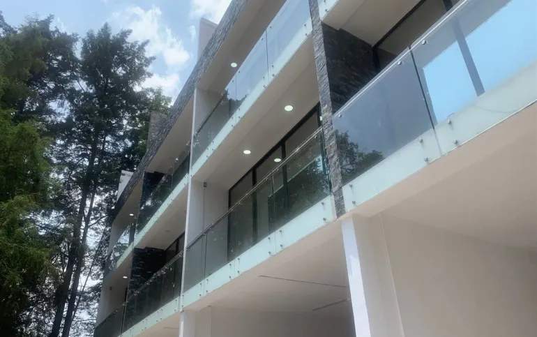 Renta casa junto a tenis San Francisco