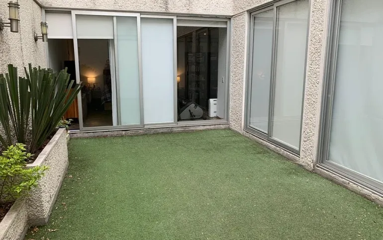 En Renta Exclusivo Garden House con amplios espacios