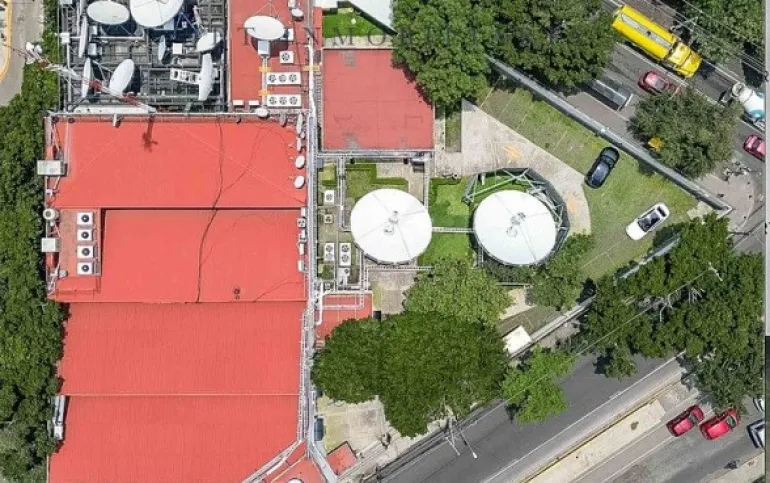 Oficina, local, propiedad comercial en Renta- todos los usos