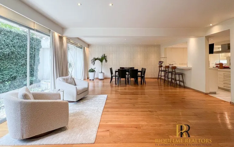 EXCLUSIVO GARDEN HOUSE CON ESPECTACULAR TERRAZA