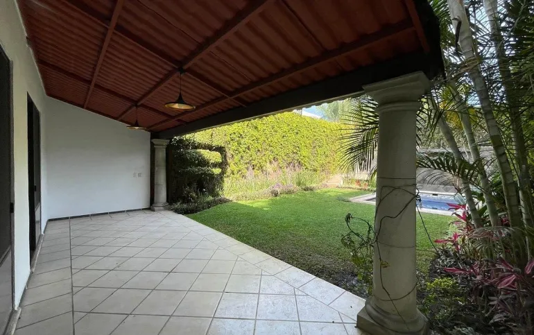 CASA EN VENTA EN VISTA HERMOSA CUERNAVACA