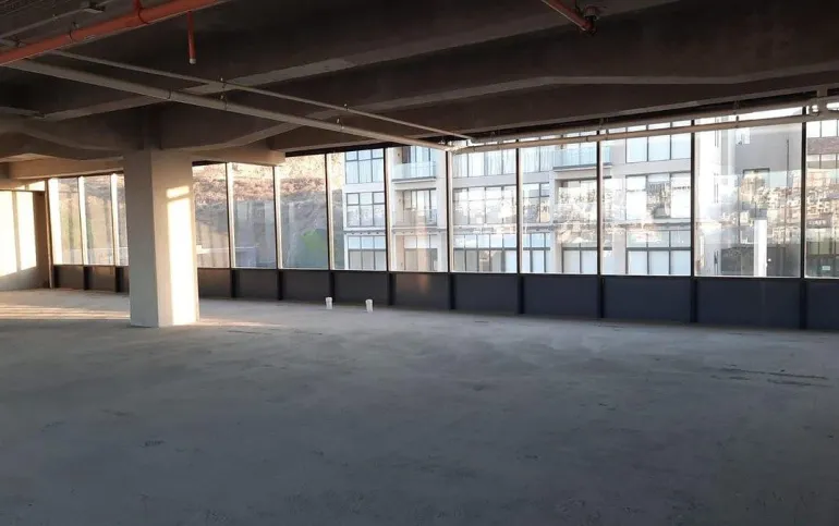 Venta Oficinas en Quéretaro sobre carretera México-Querétaro