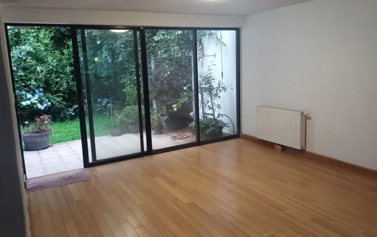 Increíble Casa con Jardín a 5 Min de Santa Fe