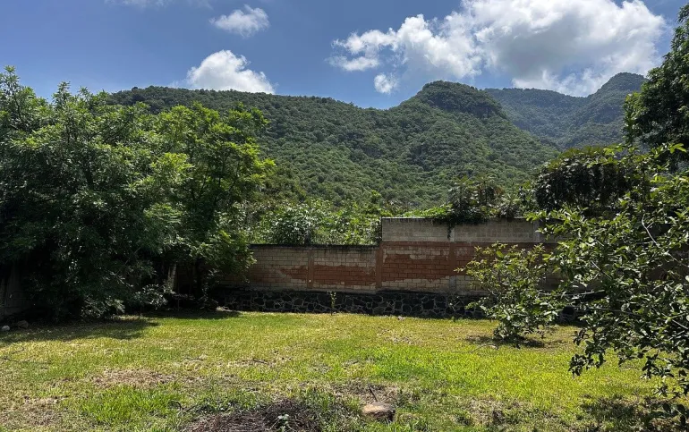 TERRENO CON VISTA INCREÍBLE EN MALINALCO-VENTA